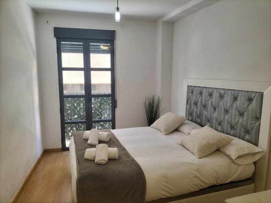 Loft Old City Couples Getaway Аликанте Екстериор снимка