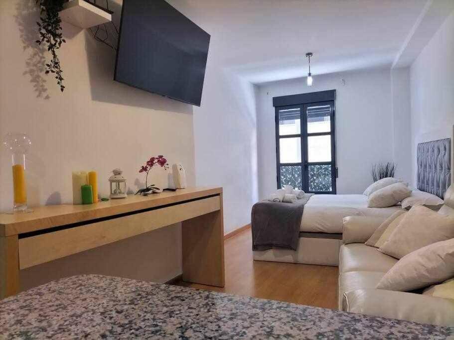 Loft Old City Couples Getaway Аликанте Екстериор снимка