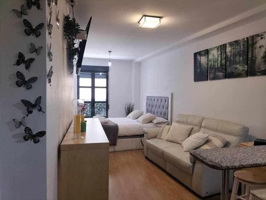 Loft Old City Couples Getaway Аликанте Екстериор снимка