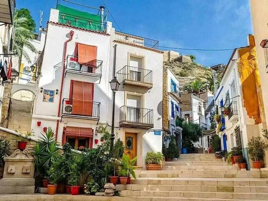 Loft Old City Couples Getaway Аликанте Екстериор снимка