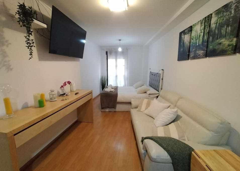 Loft Old City Couples Getaway Аликанте Екстериор снимка